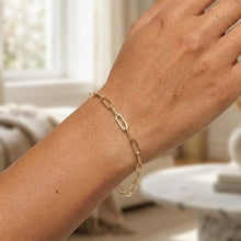 Load image into Gallery viewer, 14k Yellow Gold 5mm Hexagon Paperclip Link Bracelet, 7.25 Inch