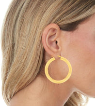 Load image into Gallery viewer, 10k Yellow Gold 25mm x 5mm High Polish Round Tube Hoop Earrings