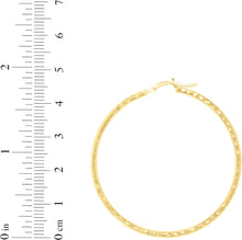 Load image into Gallery viewer, 10k Yellow Gold 2mm Diamond Cut Round Tube Hoop Earrings
