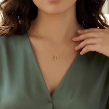 Load image into Gallery viewer, Italian 14k Yellow Gold 10.4mm Interlocking Circles Charm Pendant Adjustable Chain Necklace, 16 Inch-18"