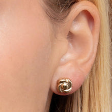 Load image into Gallery viewer, 14k Yellow Gold 8mm Floral Stud Earrings