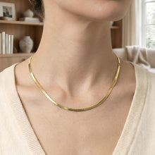 Load image into Gallery viewer, 14k Yellow Gold 3.2mm Cube Brick Omega Link Chain Necklace, 18 Inch