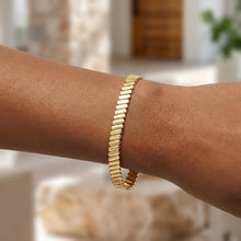 Load image into Gallery viewer, 14k Yellow Gold 7mm Rib Link Bracelet, 7 Inch