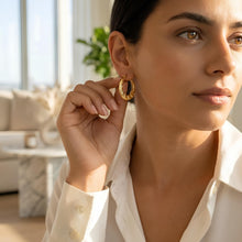 Load image into Gallery viewer, 10k Yellow Gold High Polish and Twisted Swirl Ribbed Hoop Earrings