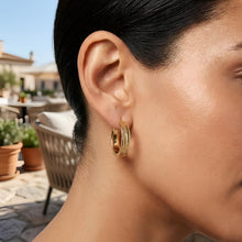 Load image into Gallery viewer, 14k Yellow Gold Ribbed Hoop Earrings