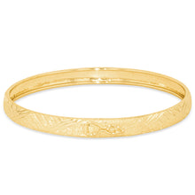 Load image into Gallery viewer, 10k Yellow Gold 6mm Chevron Satin Finish Textured Flex Bangle Bracelet