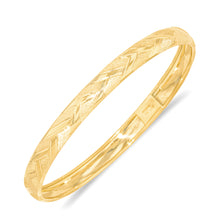 Load image into Gallery viewer, 10k Yellow Gold 6mm Criss-Cross Satin Finish Textured Flex Bangle Bracelet