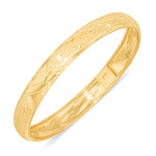 Load image into Gallery viewer, 10k Yellow Gold 8mm Criss-Cross Satin Finish Textured Flex Bangle Bracelet