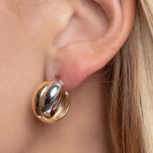 Load image into Gallery viewer, 14k Yellow Gold 17mm x 9.5mm Interlocking Trinity Hoop Two-Tone Earrings
