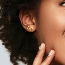 Load image into Gallery viewer, 14k Yellow Gold 6.5mm High Polish Initial-W Stud Earrings
