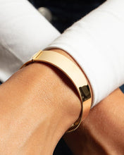 Load image into Gallery viewer, 14k Yellow Gold 14.5mm Solid Shiny High Polish Classic Bangle Bracelet 7 Inch
