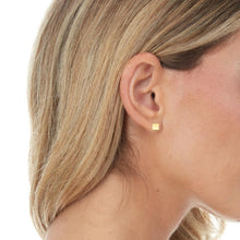 Load image into Gallery viewer, 14k Yellow Gold 4.9mm Polished Square Stud Earrings
