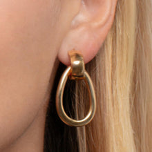 Load image into Gallery viewer, 14k Yellow Gold 35mm Pear Shape Linked Drop Hoop Earrings
