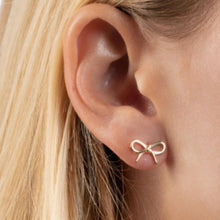 Load image into Gallery viewer, 14k Yellow Gold 7mm Bow Earrings
