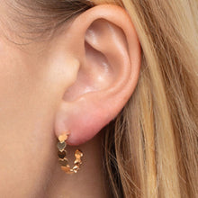 Load image into Gallery viewer, 14k Yellow Gold 16mm Heart Row C-Hoop Earrings
