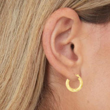 Load image into Gallery viewer, 14k Yellow Gold 3mm x 15mm, 20mm, 25mm or 35mm Diamond Cut &amp; Polished Hoop Earrings
