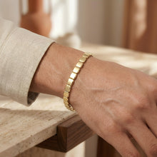 Load image into Gallery viewer, 14k Yellow Gold 6mm Cube Brick Bracelet, 7 Inch
