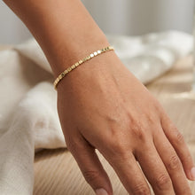 Load image into Gallery viewer, 14k Yellow Gold 2.6mm Mini Cube Brick Bracelet, 7 Inch
