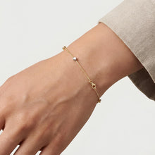 Load image into Gallery viewer, 14k Two-Tone Gold Cube Station Link Bracelet, 7.5 Inch
