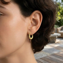 Load image into Gallery viewer, 10k Yellow Gold 18.4mm Beaded Twisted Swirl Oval U Shape Hoop Earrings
