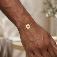 Load image into Gallery viewer, 14k Yellow Gold 13.5mm North Star Disc Charm Link Bracelet, Adjustable 6.25" - 7 Inch
