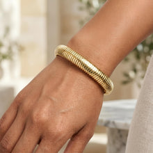 Load image into Gallery viewer, 14k Yellow Gold 5.5mm or 9mm Ribbed Tubogas Bangle Bracelet
