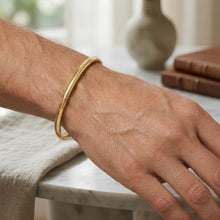 Load image into Gallery viewer, 14k Yellow Gold 3.4mm, 5.4mm or 8.8mm Stretch Mesh Slip-on Bracelet, 7 Inch
