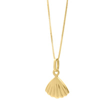 Load image into Gallery viewer, Floreo 10K Yellow Gold 15.5mm Sea Shell Charm Pendant Necklace
