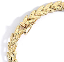 Load image into Gallery viewer, 10k Yellow Gold 6mm Leaf with Diamond Cut Finish Link Bracelet
