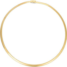 Load image into Gallery viewer, 14k Yellow and White Gold 4mm Reversible Omega Chain Necklace
