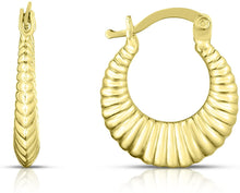 Load image into Gallery viewer, 10k Yellow Gold Scalloped Ribbed Shrimp Hoop Earrings
