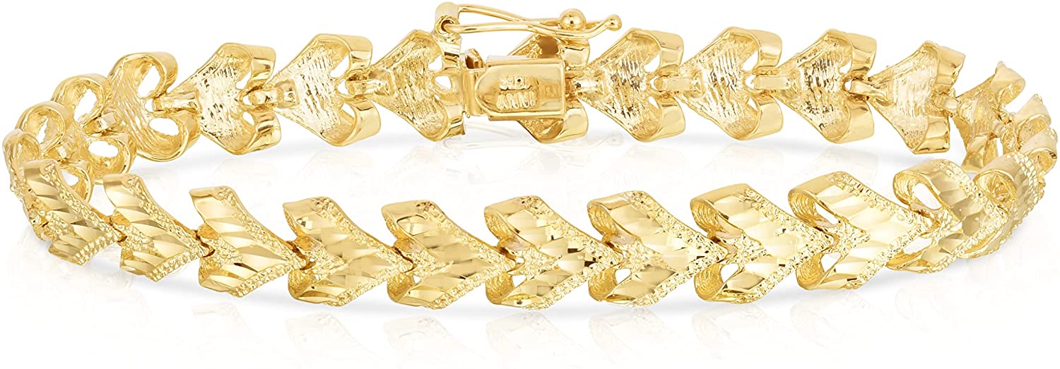 10k Yellow Gold 9.5mm Heart Shape with Diamond Cut Finish Link Bracelet