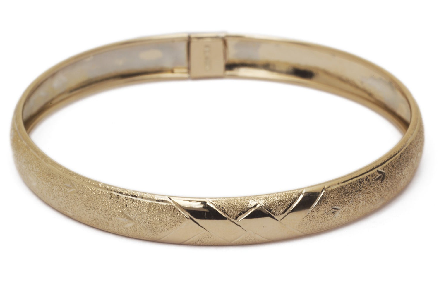10k Yellow Gold bangle bracelet Flexible Round with Diamond Cut Design, 0.3 in.