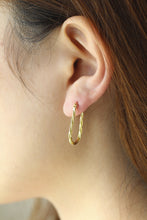 Load image into Gallery viewer, 14k Yellow Gold High Polished Curled Oval Hoop Earring in Gift Box for Women
